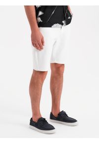 Ombre Clothing - Męskie denimowe szorty o klasycznym kroju – białe V1 OM-SRDS-0171 - XXL. Kolor: biały. Materiał: bawełna, jeans, skóra, elastan. Wzór: aplikacja. Sezon: lato. Styl: klasyczny #7