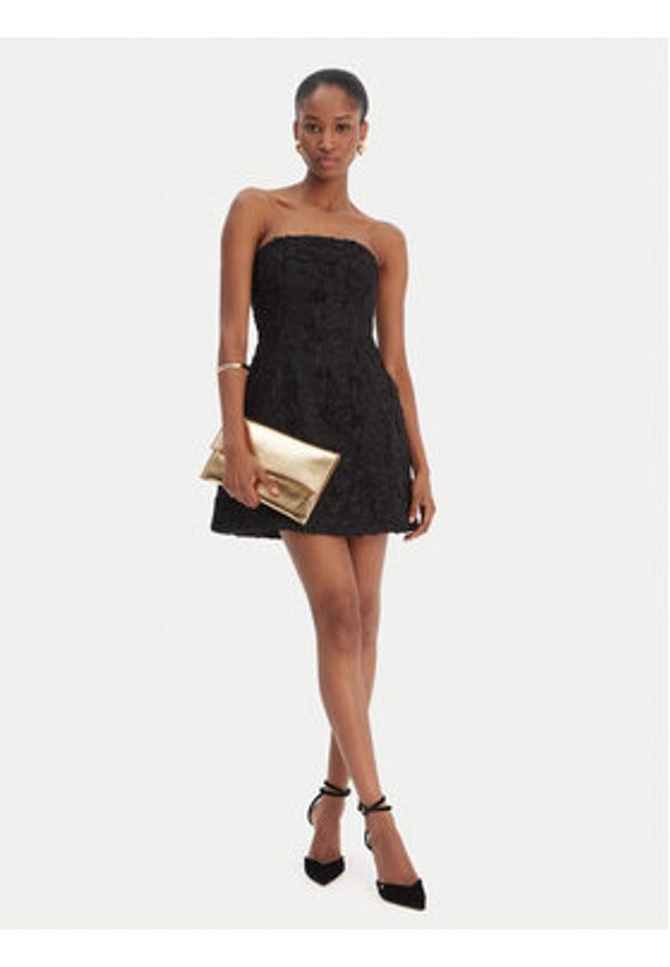 BARDOT - Bardot Sukienka koktajlowa Karoline 60099DB3 Czarny Slim Fit. Kolor: czarny. Materiał: syntetyk. Styl: wizytowy