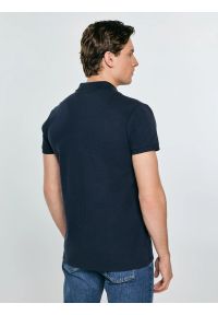 Big-Star - Koszulka męska polo granatowa Markolinos 403. Okazja: na co dzień. Typ kołnierza: polo. Kolor: niebieski. Materiał: bawełna, materiał. Styl: casual, vintage, retro #2