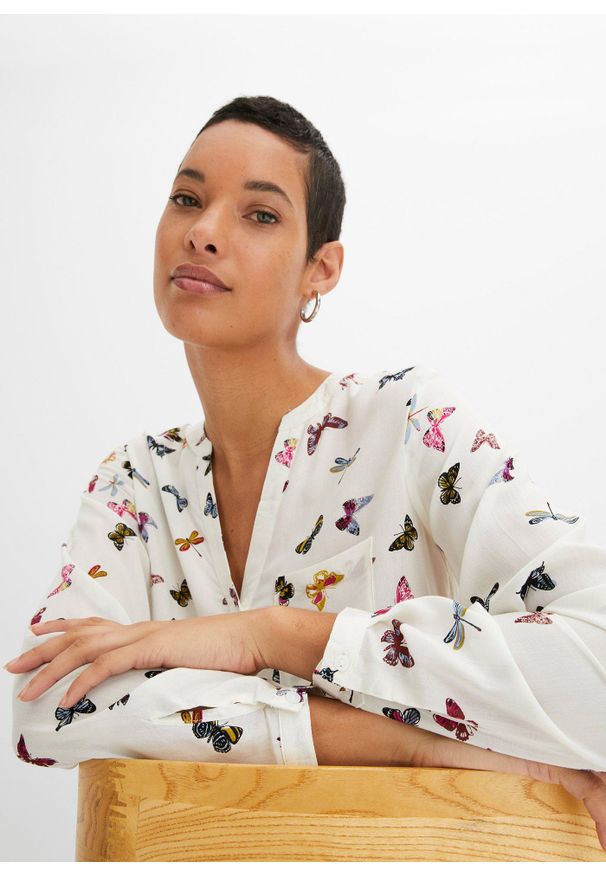 bonprix - Bluzka z lejącej wiskozy. Typ kołnierza: dekolt w serek. Kolor: biały. Materiał: wiskoza. Długość rękawa: długi rękaw. Długość: długie. Wzór: nadruk. Styl: elegancki