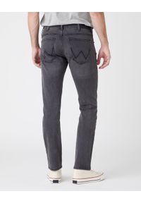 Wrangler - MĘSKIE SPODNIE JEANSOWE WRANGLER SLIM GREAT GREY W10LM781F #4