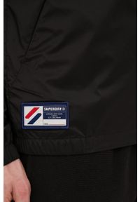 Superdry kurtka męska kolor czarny przejściowa. Okazja: na co dzień. Kolor: czarny. Materiał: materiał. Długość rękawa: raglanowy rękaw. Styl: casual #7