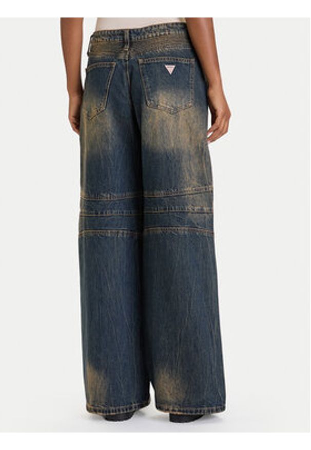 Guess Jeansy W5BA2J D4XYG Granatowy Regular Fit. Kolor: niebieski