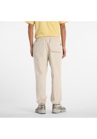 Spodnie męskie New Balance MP53521TWF – beżowe. Kolor: beżowy. Materiał: sztruks, bawełna #2