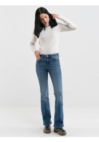 Big-Star - Spodnie jeans damskie z rozszerzaną nogawką Clara Flare 302. Stan: podwyższony. Kolor: niebieski. Styl: retro, klasyczny #5