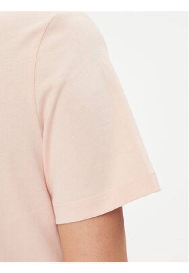 Reebok T-Shirt IM4090 Różowy. Kolor: różowy. Materiał: bawełna
