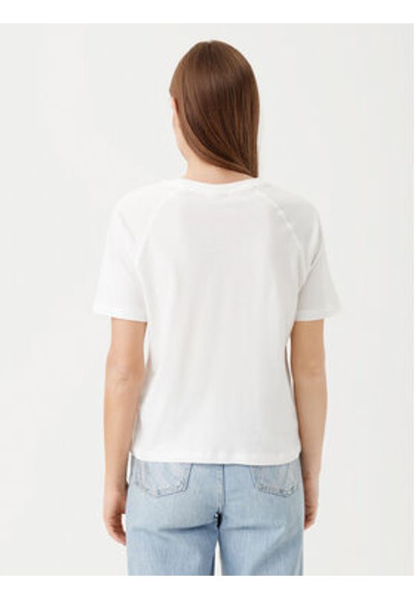 JDY T-Shirt Nina 15342612 Biały Loose Fit. Kolor: biały. Materiał: bawełna
