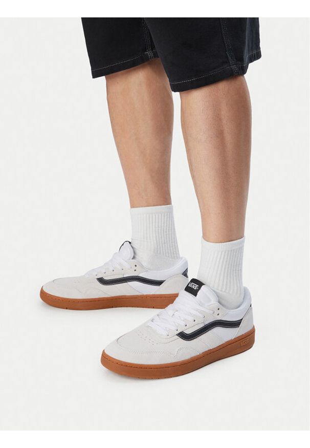 Vans Sneakersy Cruze 3.0 VN000D6S9DH1 Biały. Kolor: biały. Materiał: skóra, zamsz