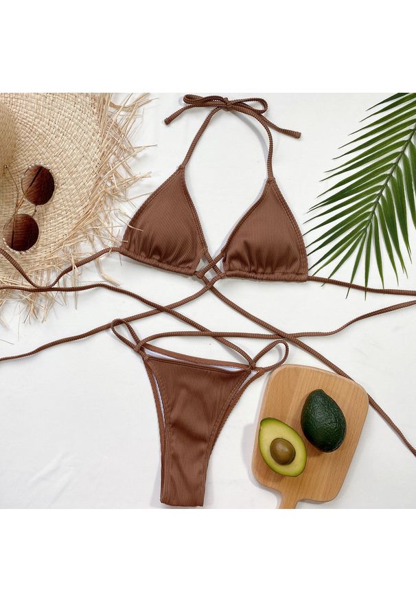 Intica - Dwuczęściowy strój kąpielowy regulowany ze sznureczkami na lato Sylva. Kolor: brązowy. Materiał: materiał
