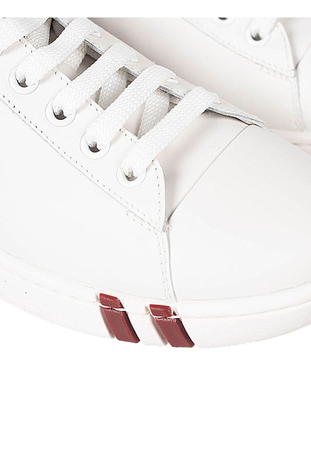 Bally Sneakersy "Wiera" | 6221378 | Wiera | Kobieta | Biały. Kolor: biały. Materiał: skóra. Wzór: aplikacja
