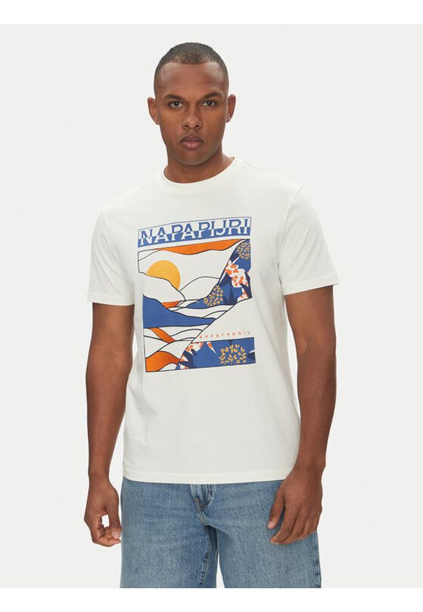 Napapijri T-Shirt S-Valdor NP0A4IE6 Écru Regular Fit. Materiał: bawełna