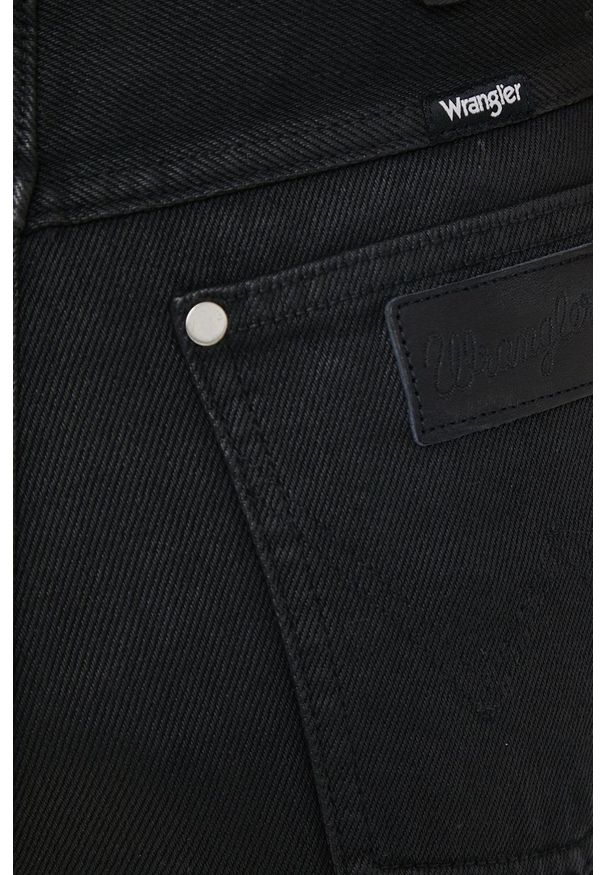 Wrangler szorty jeansowe damskie kolor czarny gładkie high waist. Okazja: na co dzień. Stan: podwyższony. Kolor: czarny. Materiał: jeans. Wzór: gładki. Styl: casual