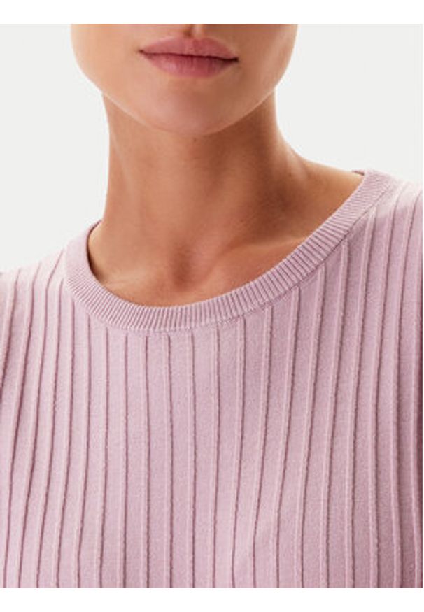 Tatuum Sweter Bazo T2501.046 Różowy Regular Fit. Kolor: różowy. Materiał: bawełna, wiskoza