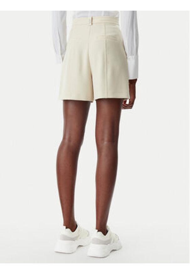 Patrizia Pepe Szorty materiałowe 8P0697/A545-B814 Beżowy Regular Fit. Kolor: beżowy. Materiał: syntetyk