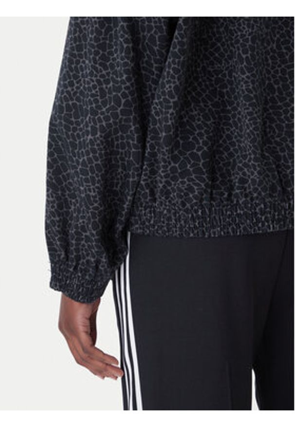 Adidas - adidas Kurtka jeansowa Firebird Aop KD8809 Szary Oversize. Kolor: szary. Materiał: bawełna