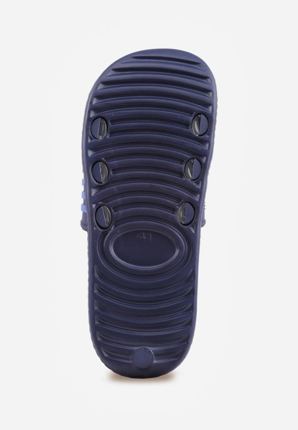 Born2be - Granatowe Klapki Sportowe z Piankowego Materiału Thesedice. Okazja: na co dzień. Kolor: niebieski. Materiał: materiał. Sezon: lato. Styl: sportowy
