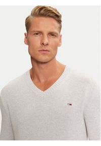 Tommy Jeans Sweter Essential DM0DM19429 Błękitny Slim Fit. Kolor: niebieski. Materiał: bawełna