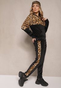 Renee - Czarny Komplet Dresowy z Weluru z Panterką Bluza i Spodnie Koriviella. Kolor: czarny. Materiał: dresówka, welur. Wzór: motyw zwierzęcy