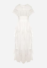 Born2be - Biała Sukienka z Przezroczystego Materiału Rozkloszowana Ozdobiona Koronką Pela. Okazja: na co dzień. Kolor: biały. Materiał: koronka, materiał. Długość rękawa: krótki rękaw. Wzór: koronka, aplikacja. Typ sukienki: rozkloszowane, proste. Styl: klasyczny, casual #4