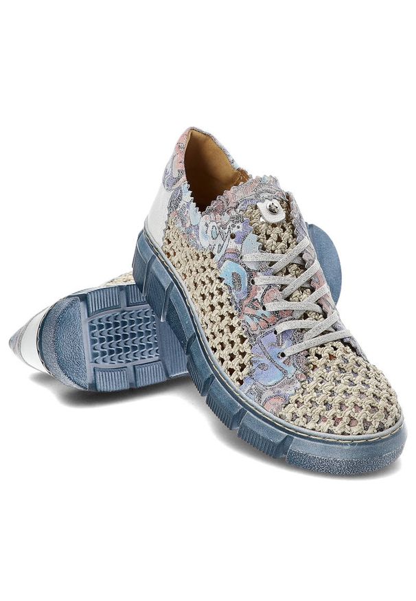 Niebieskie Półbuty Maciejka Wygodne Skórzane Buty Damskie. Okazja: na co dzień, na uczelnię. Kolor: niebieski. Materiał: skóra. Szerokość cholewki: normalna. Wzór: aplikacja, kolorowy. Obcas: na platformie. Styl: casual