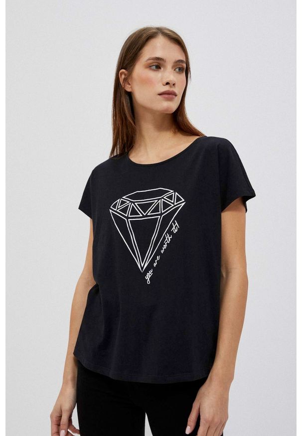 MOODO - Bawełniana bluzka z nadrukiem w kształcie diamentu czarna. Kolor: czarny. Materiał: bawełna. Wzór: nadruk