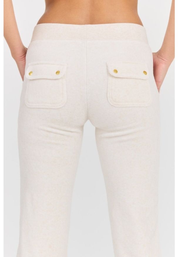 Juicy Couture - JUICY COUTURE Damskie beżowe dresowe spodnie Del Ray Gold HW, Rozmiar M. Kolor: beżowy. Materiał: dresówka. Długość: długie