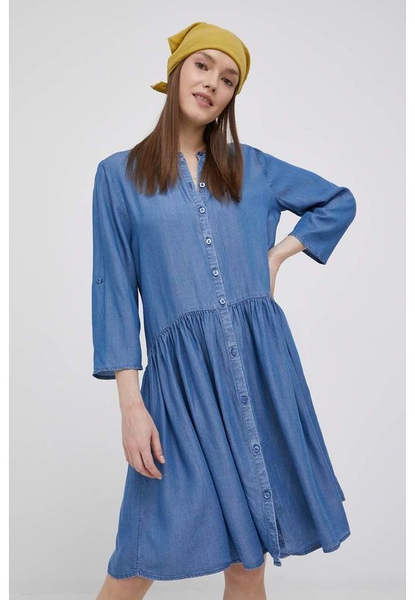 Tom Tailor sukienka mini rozkloszowana. Kolor: niebieski. Materiał: tkanina, jedwab, materiał, lyocell. Typ sukienki: rozkloszowane. Długość: mini