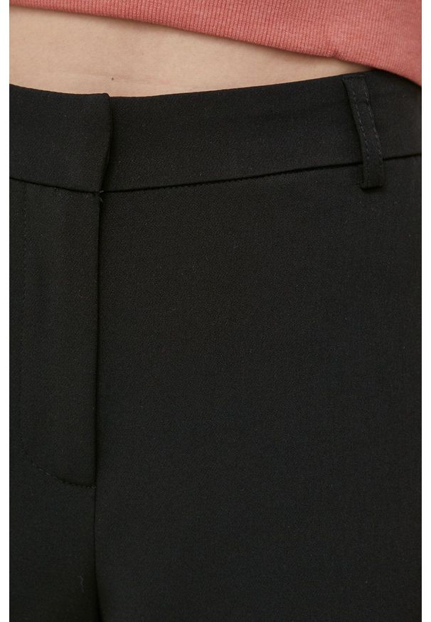 only - Only spodnie damskie kolor czarny proste medium waist. Okazja: na co dzień. Kolor: czarny. Styl: casual