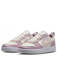 Buty Sportowe Mlodziezowe Nike Court Borough Low Recraft (Gs). Okazja: na co dzień, na uczelnię. Kolor: beżowy. Model: Nike Court. Sport: bieganie