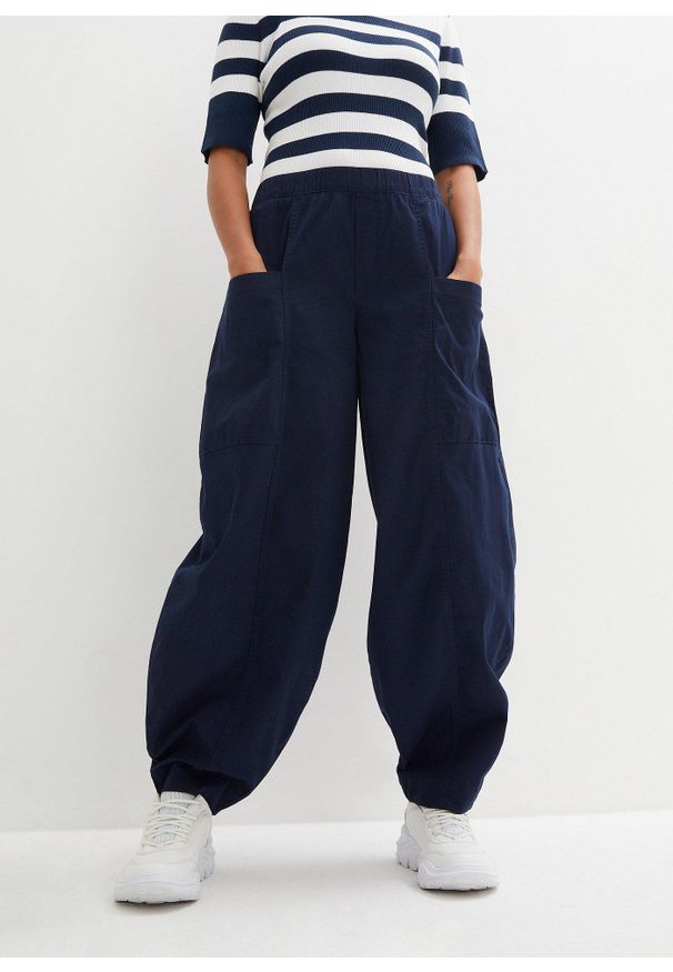 bonprix - Spodnie z bawełnianego diagonalu z domieszką elastanu. Kolor: niebieski. Materiał: elastan, bawełna, materiał. Sezon: lato