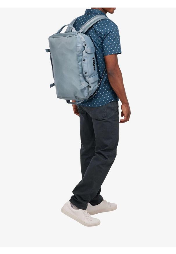 THULE - Torba podróżna Thule Chasm Recycled Duffel 30L - pond gray. Kolor: niebieski