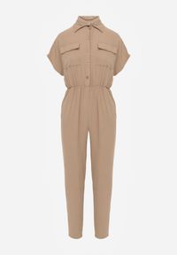Born2be - Ciemnobeżowy Kombinezon Aliker. Okazja: na co dzień. Kolor: beżowy. Długość rękawa: krótki rękaw. Długość: krótkie. Wzór: aplikacja. Styl: elegancki, casual #3