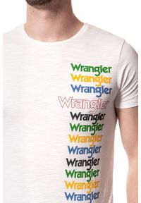 Wrangler - KOSZULKA WRANGLER FESTIVAL TEE OFFWHITE W7B44DE02. Wzór: nadruk