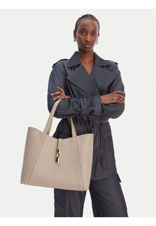 Furla Torebka Goccia L WB01788 BX3353 KH 4488S Beżowy. Kolor: beżowy. Materiał: skórzane
