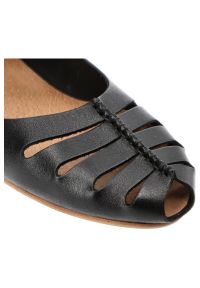 Czarne Mokasyny Armodo Płaskie Obuwie Damskie. Okazja: do pracy, na spotkanie biznesowe. Kolor: czarny. Materiał: skóra. Szerokość cholewki: normalna. Styl: klasyczny, elegancki, biznesowy #3