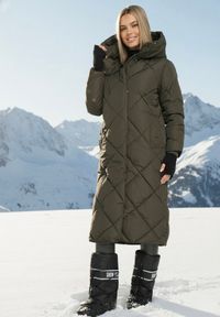 Born2be - Ciemnozielona Kurtka Płaszcz z Geometrycznym Pikowaniem Johnatta. Kolor: zielony. Wzór: geometria #1