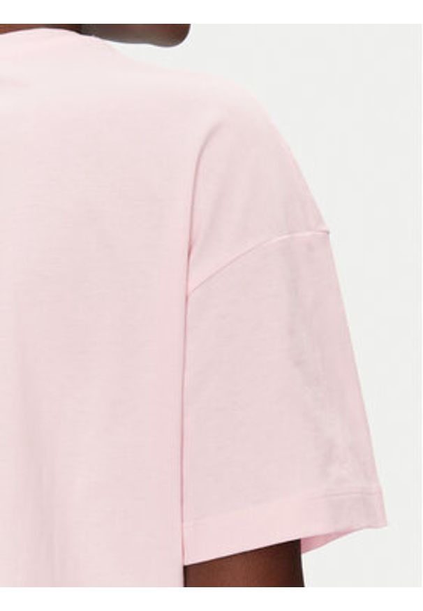 Converse T-Shirt Thorned 10028306-A03 Różowy Oversize. Kolor: różowy. Materiał: bawełna