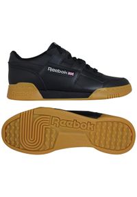 Buty do chodzenia męskie Reebok Workout Plus. Kolor: wielokolorowy, czarny, szary. Materiał: syntetyk, materiał. Model: Reebok Workout. Sport: turystyka piesza