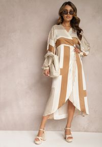 Renee - Beżowa Kopertowa Sukienka Kimono Wiązana w Talii Ozdobiona Geometrycznym Wzorem Erostta. Kolor: beżowy. Wzór: aplikacja, geometria. Typ sukienki: kopertowe #5