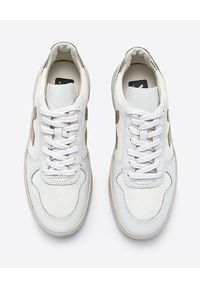 Veja - VEJA - Białe sneakersy V-10. Kolor: biały. Materiał: tkanina, guma, materiał. Szerokość cholewki: normalna. Wzór: aplikacja #4