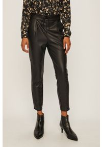 Vero Moda - Spodnie. Kolor: czarny. Materiał: materiał #1