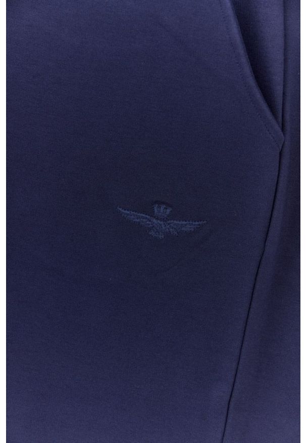 Aeronautica Militare - AERONAUTICA MILITARE Granatowe spodnie męskie dresowe. Kolor: niebieski. Materiał: wiskoza
