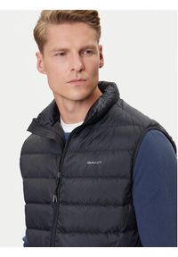 GANT - Gant Kamizelka 7006527 Czarny Regular Fit. Kolor: czarny. Materiał: syntetyk