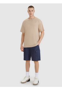4f - 4F T-shirt oversize gładki męski - brązowy M. Okazja: na co dzień. Kolor: brązowy. Materiał: dzianina, bawełna, jersey. Długość rękawa: krótki rękaw. Długość: krótkie. Wzór: gładki. Styl: klasyczny, sportowy, casual