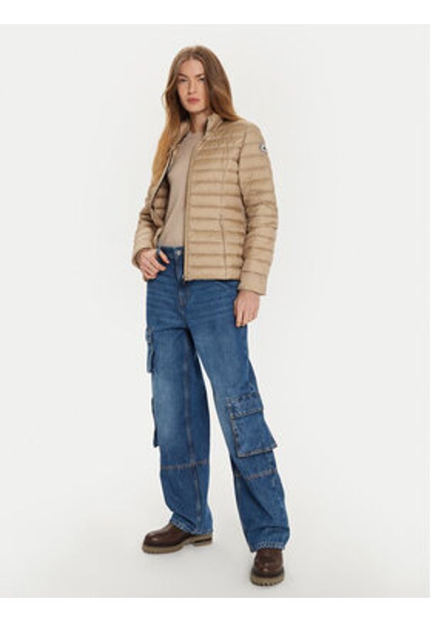 Jott Kurtka puchowa Cha P000WDOW02 Beżowy Slim Fit. Kolor: beżowy. Materiał: syntetyk