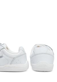 Joma Sneakersy Vela Jr 2502 JVELAS2502V Biały. Kolor: biały. Materiał: skóra #4