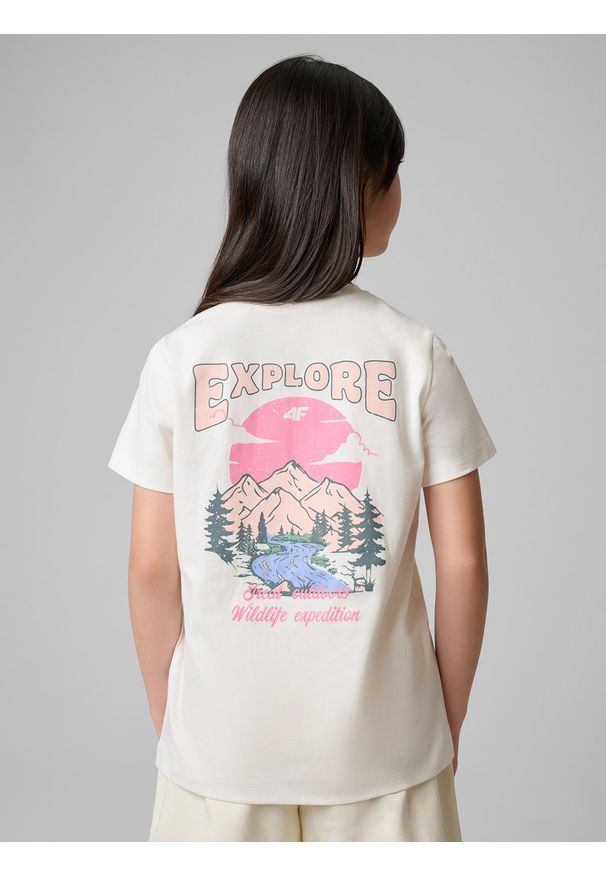 4f - 4F T-shirt regular z nadrukiem dziewczęcy - biały 158 (12-13 lat). Okazja: na uczelnię, na co dzień, na spacer. Kolor: biały. Materiał: materiał, bawełna, jeans, dzianina, skóra. Wzór: nadruk. Sezon: lato. Styl: klasyczny, casual
