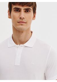 Pako Lorente - PAKO LORENTE - Biały gładki t-shirt polo. Okazja: na co dzień. Typ kołnierza: polo. Kolor: niebieski, biały, czarny. Materiał: bawełna. Wzór: gładki. Styl: casual #7