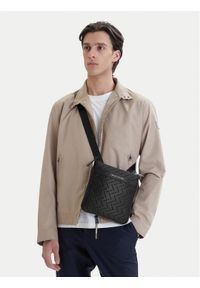 Armani Exchange Saszetka XM002597 AF22652 UC001 Czarny. Kolor: czarny. Materiał: skóra #1