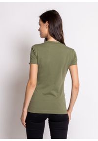 Koszulka damska Guess Ss Cn Mini Triangle Tee (W1YI0ZJ1311-G8DO). Kolor: zielony. Materiał: materiał, denim, jeans. Sezon: lato